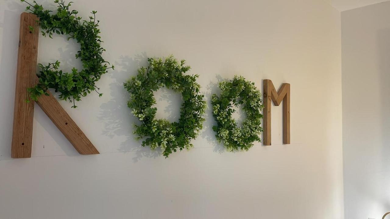 Green House Apartment Олбия Екстериор снимка